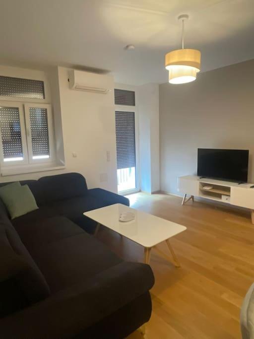 New Central Apartments Westbahnhof Vienne Extérieur photo