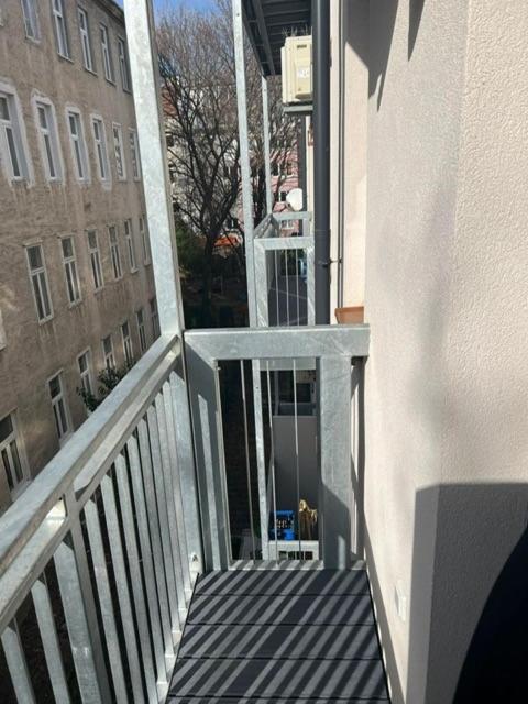 New Central Apartments Westbahnhof Vienne Extérieur photo
