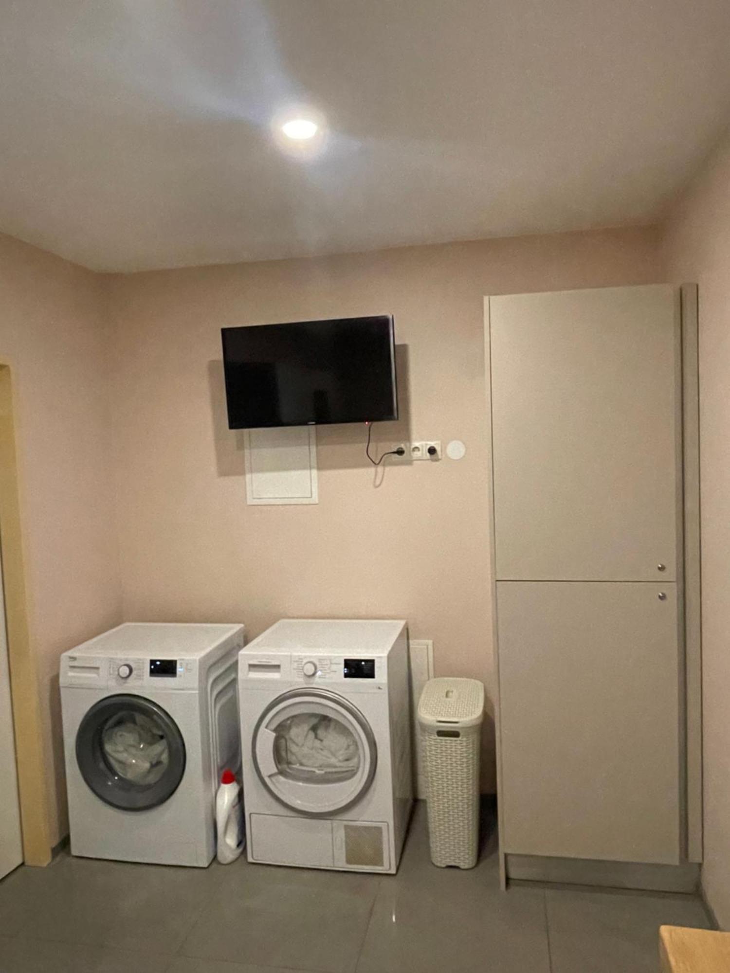 New Central Apartments Westbahnhof Vienne Extérieur photo