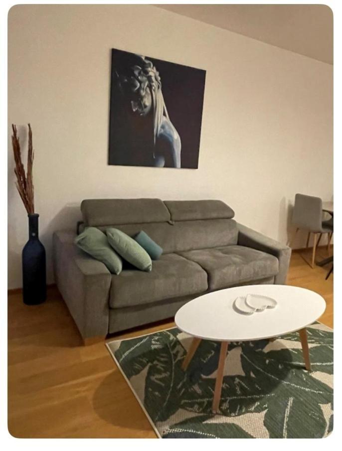New Central Apartments Westbahnhof Vienne Extérieur photo