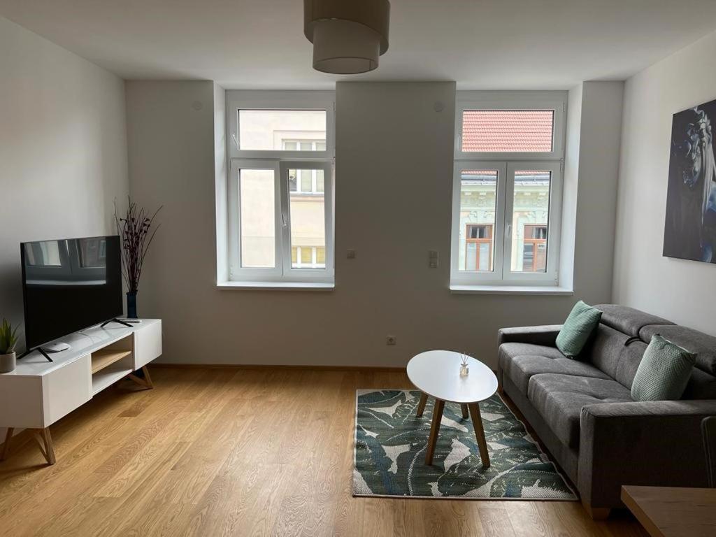 New Central Apartments Westbahnhof Vienne Extérieur photo